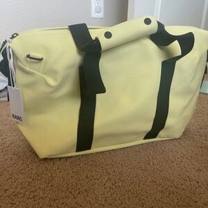 Rains Hilo small weekender duffel